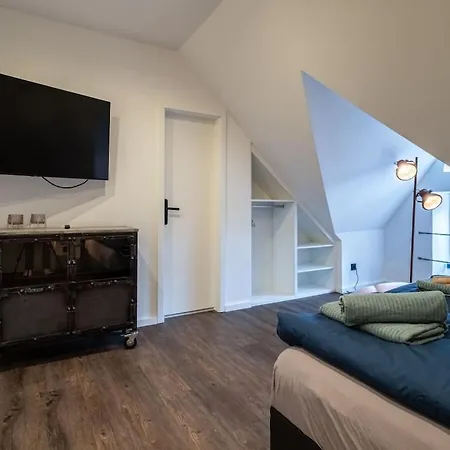 With 2 Bedrooms